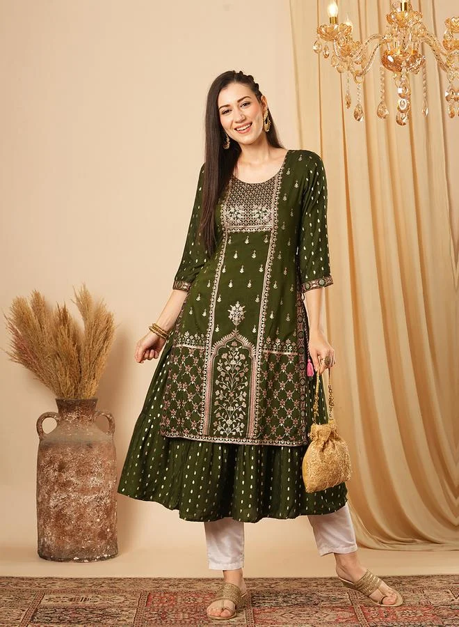 globus Women Green Gold Foil Floral Print A-Line Kurta